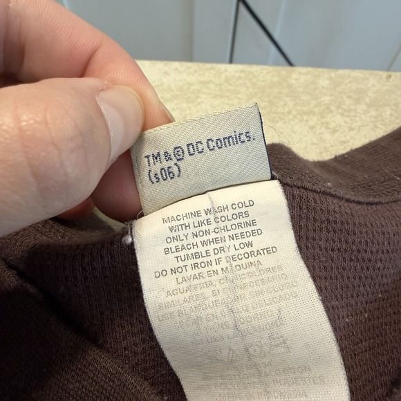 Vintage 2006 Superman DC Comics Thermal Shirt Mens Brown Long Sleeve Y2K XXL - Picture 6 of 6